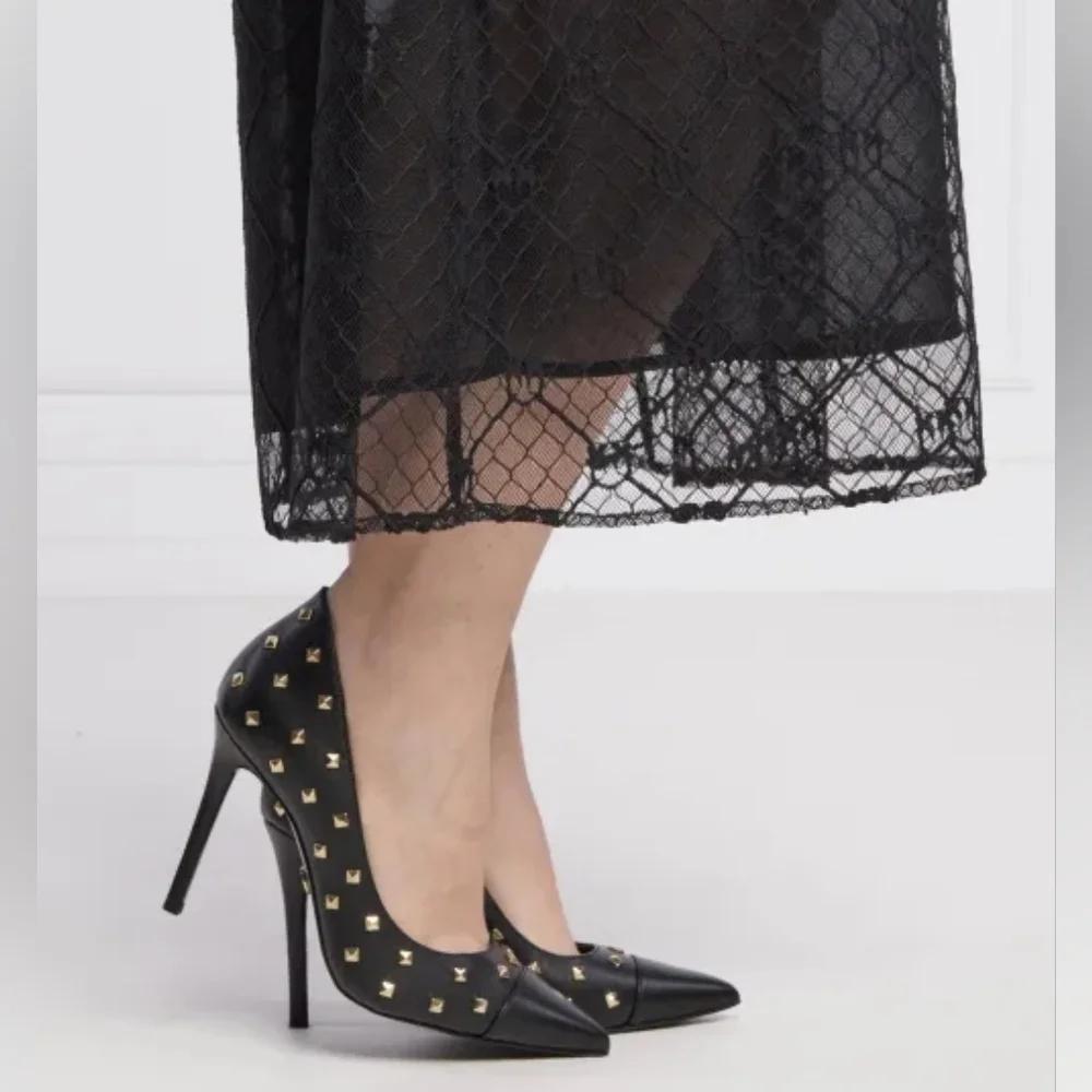 Michael Michael Kors Keke Black Leather Gold Stud Pump 6.5